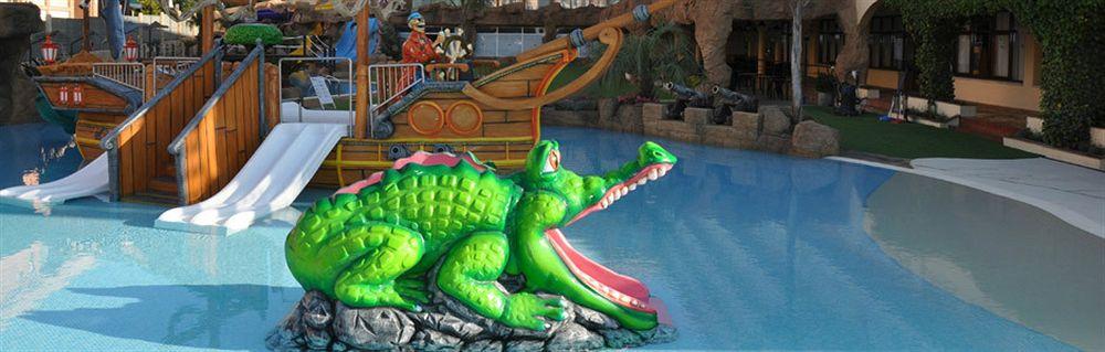 Evenia Olympic Garden Hotel Lloret de Mar Bagian luar foto