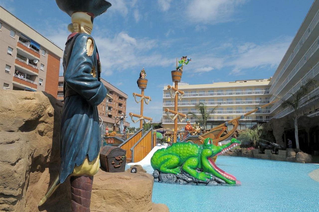 Evenia Olympic Garden Hotel Lloret de Mar Bagian luar foto